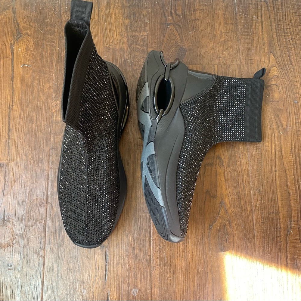 Michael Kors Black Crystal Knit Sock Sneakers with Sculpted Heel. - Picture 7 of 11